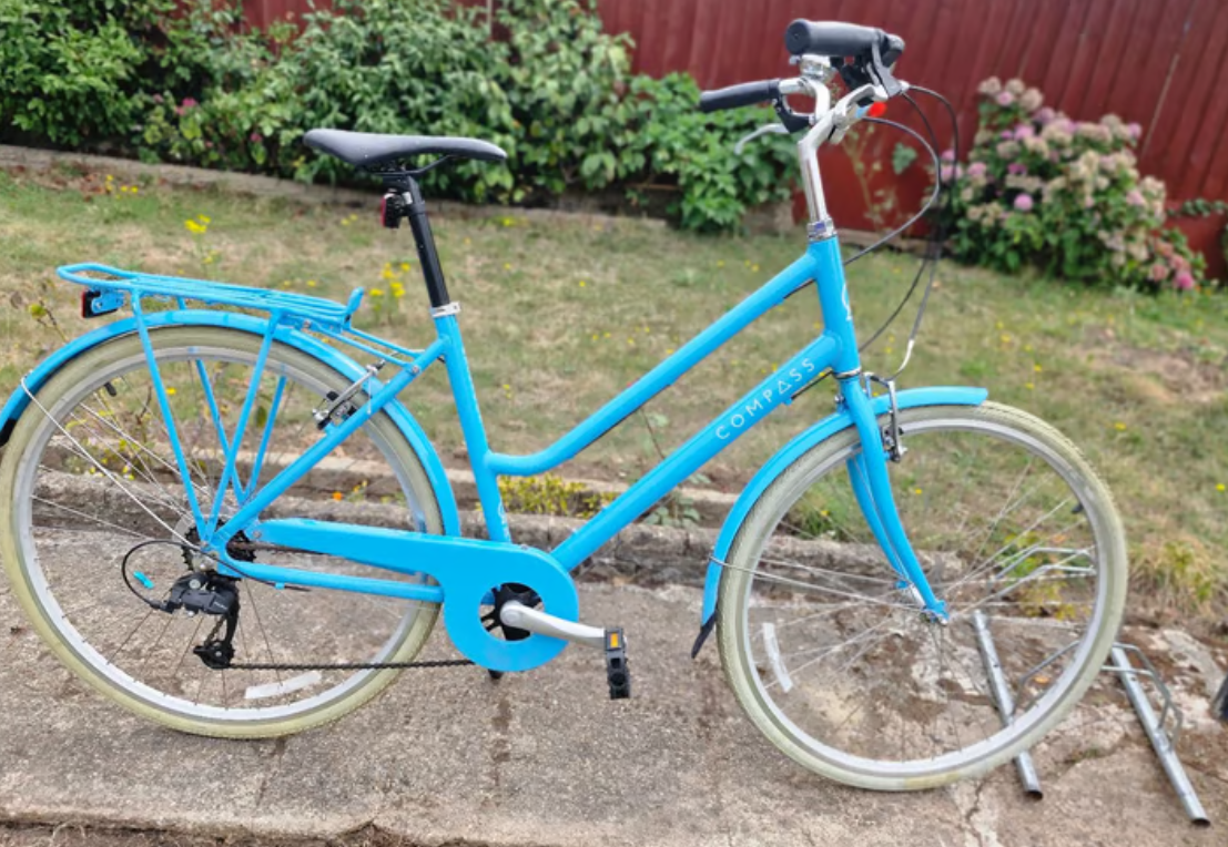 GIRLS LADIES WOMES ADULTS COMPASS 26 INCH WHELLS 19 INCH FRAME 7 SPEED BIKE BICYCLE