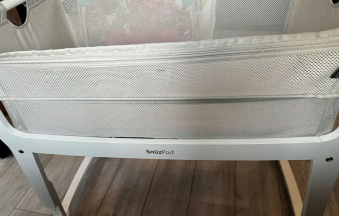 Snuz Baby bed side cribcot, excellent condition, flat packed and ready for collection
