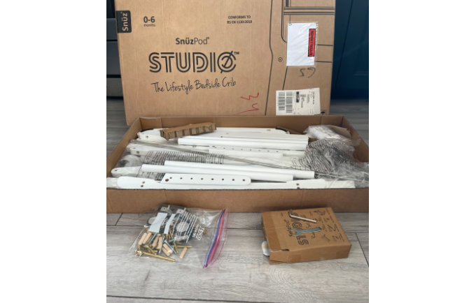 Snuz Baby bed side cribcot, excellent condition, flat packed and ready for collection