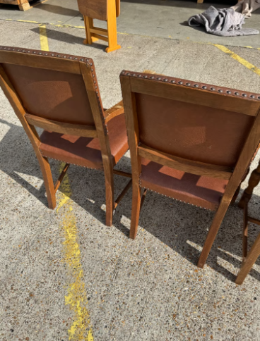 Antiques oak dining table and chairs -free local delivery